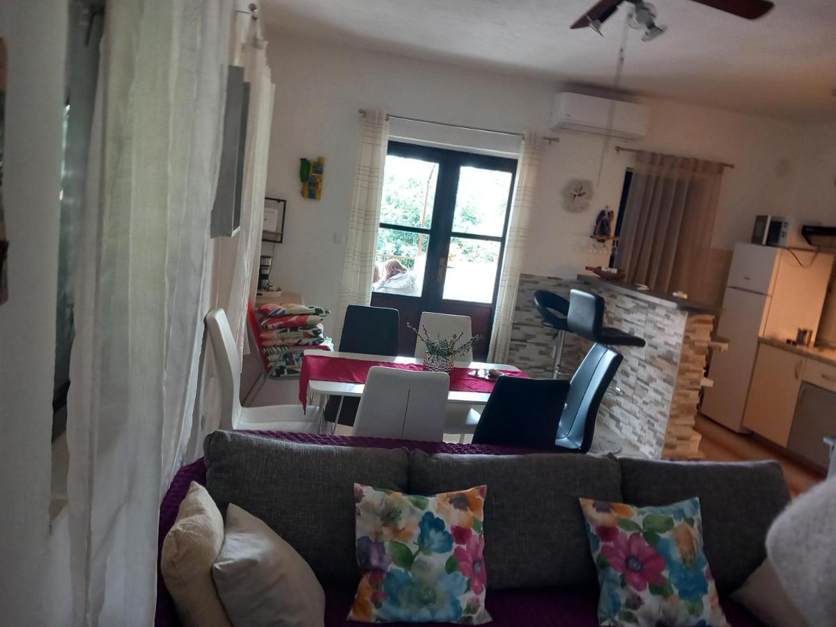 Holiday home Kuca Za Odmor Skalina Splitska